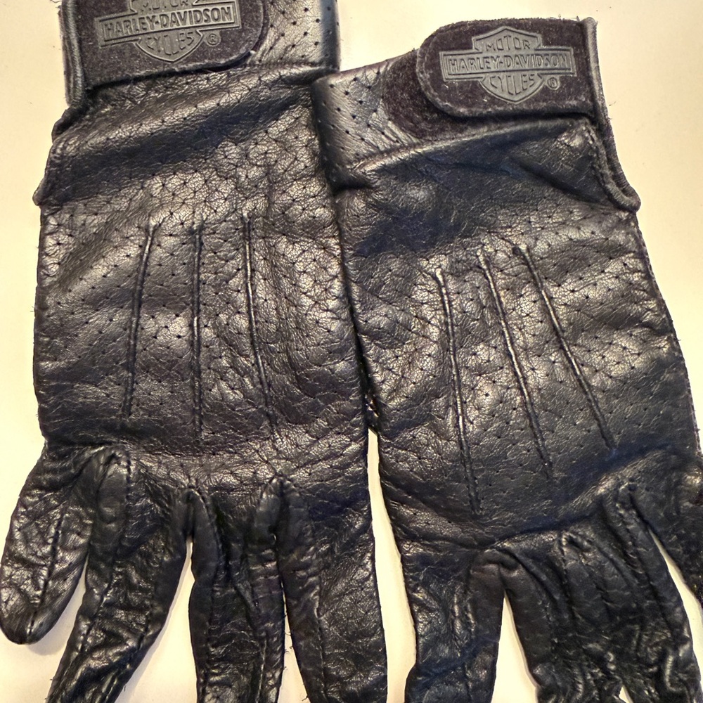 Harley-Davidson Black Perforated Leather Riding Gloves